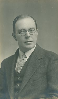 220px-Cyril_Burt_1930s